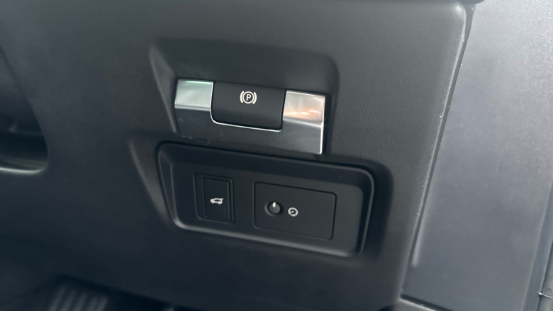 Land Rover Range Rover Evoque 2.0 D200 R-Dynamic HSE 5dr Auto Diesel Hatchback